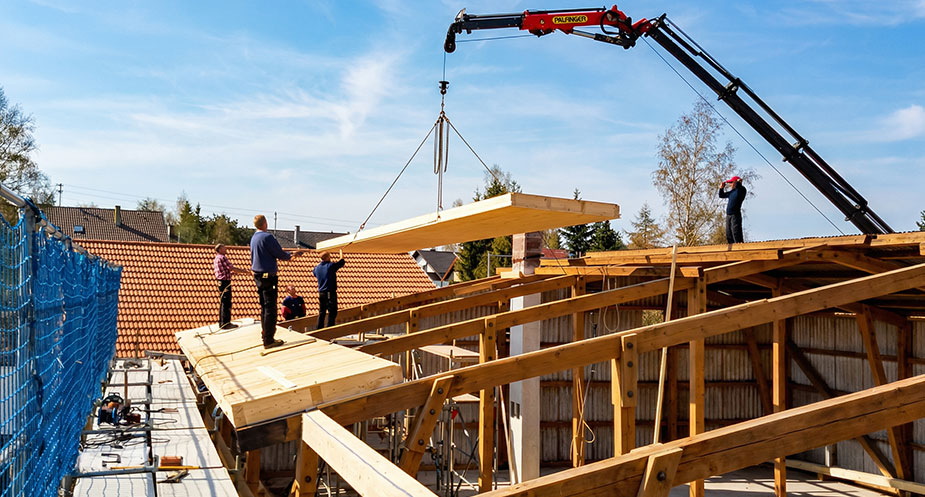 Scheune wird zu Wohnraum, gedämmte Holzdecke