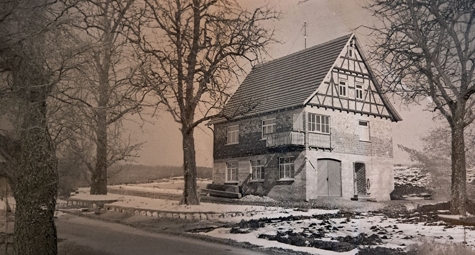 Zimmerei und Treppenbau im UG des Wohnhauses